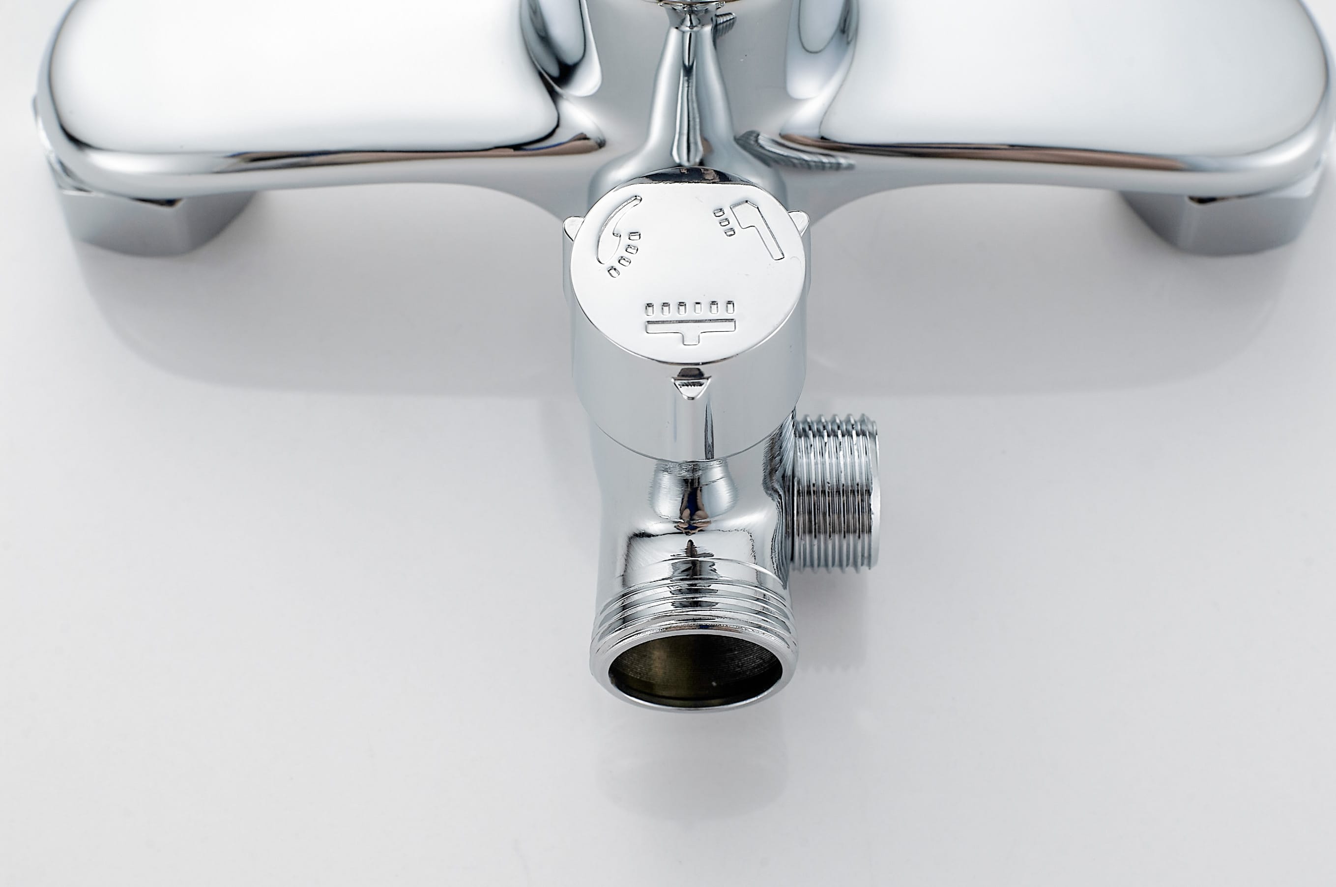 Душевая система с верхним тропическим душем KN-15