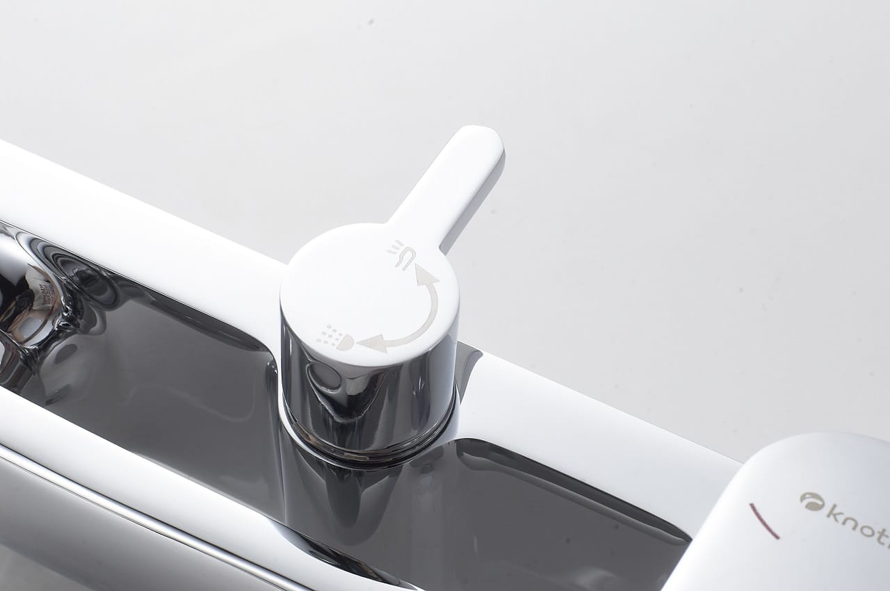 Душевая система с верхним тропическим душем KN-62