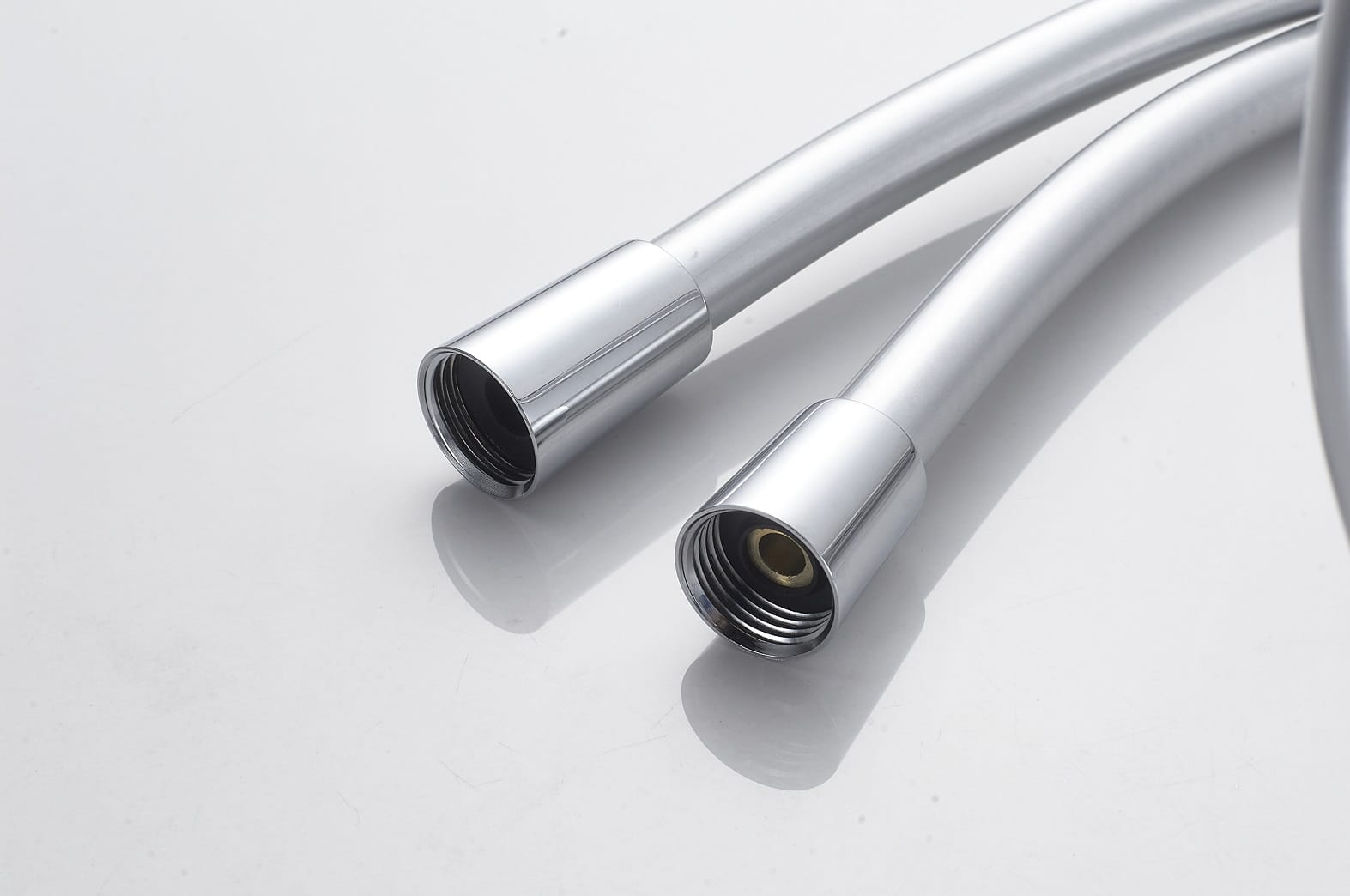 Смеситель для ванны с душем KN-71