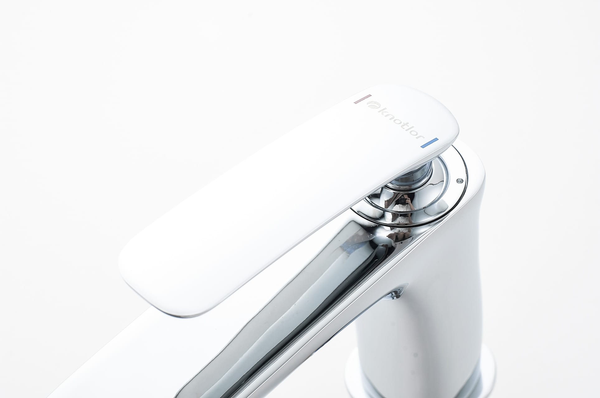 Смеситель для раковины KN-40