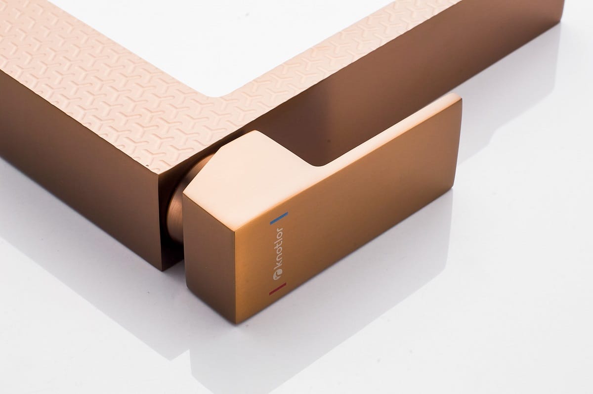 Смеситель для накладной раковины KN-24/RBP