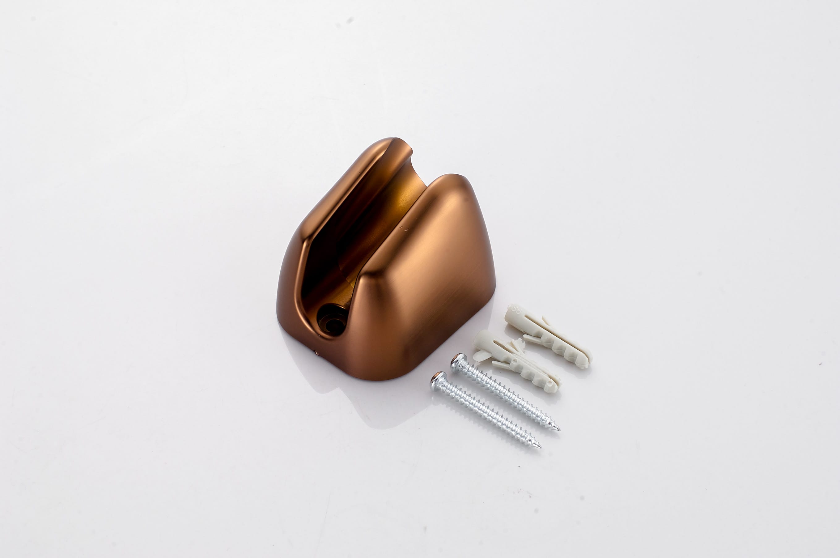 Смеситель для ванны с душем KN-22/RB