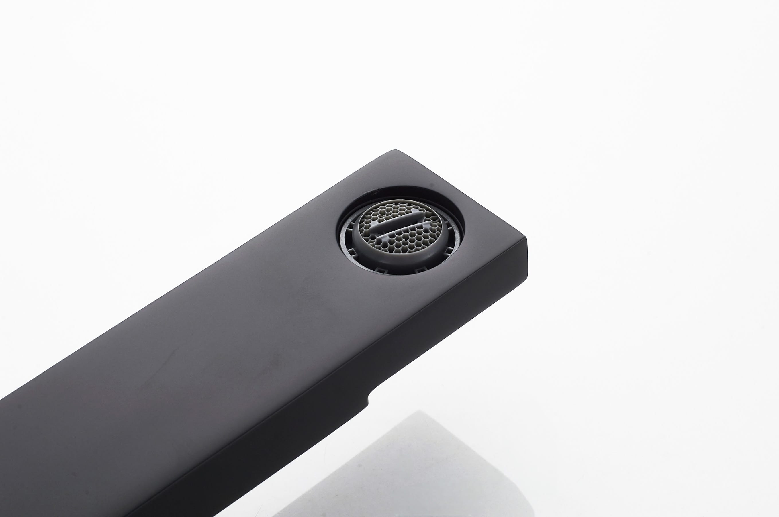 Смеситель для раковины KN-20/BL