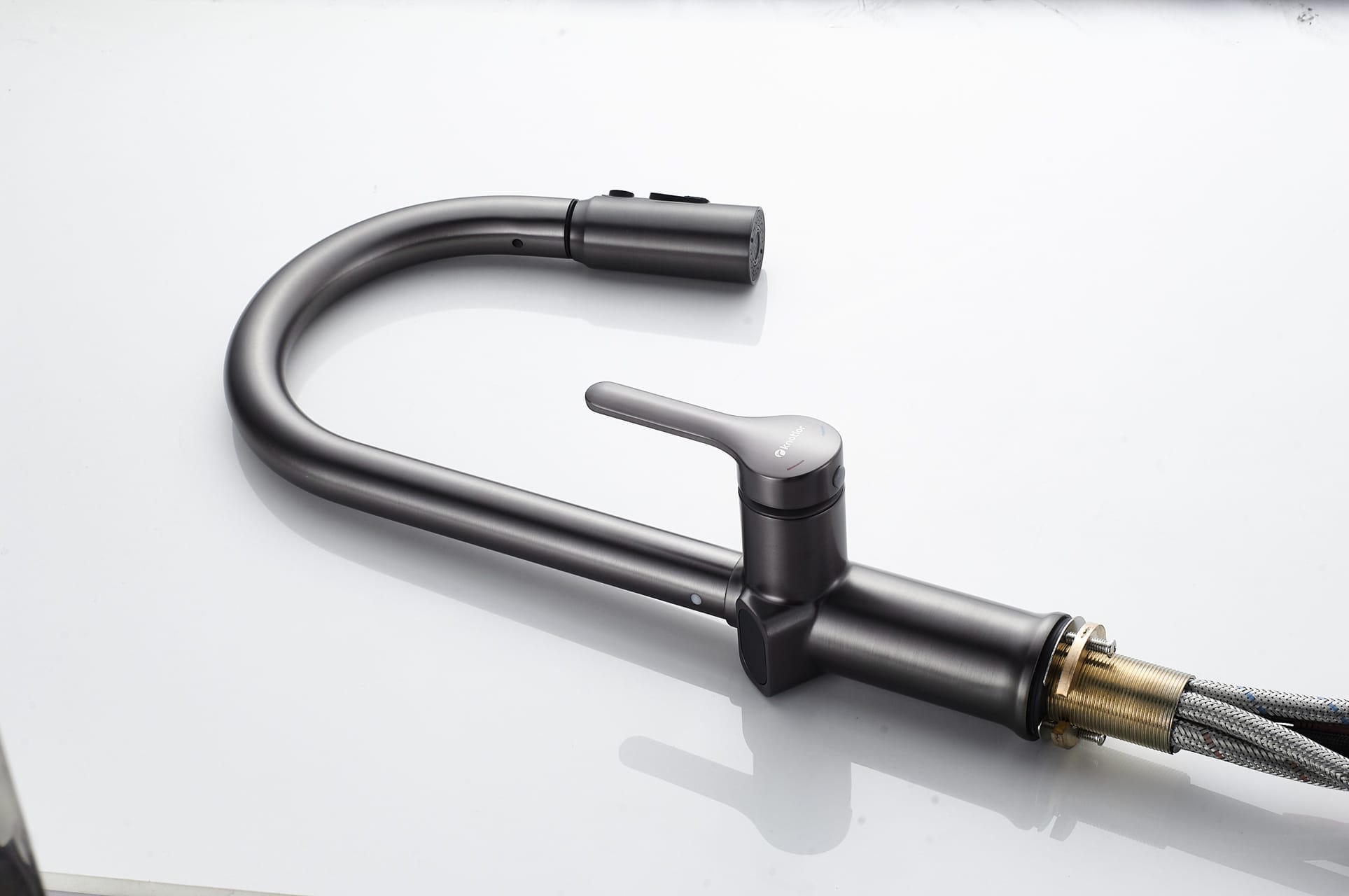 Смеситель для кухни с индикатором температуры KN-100/GM