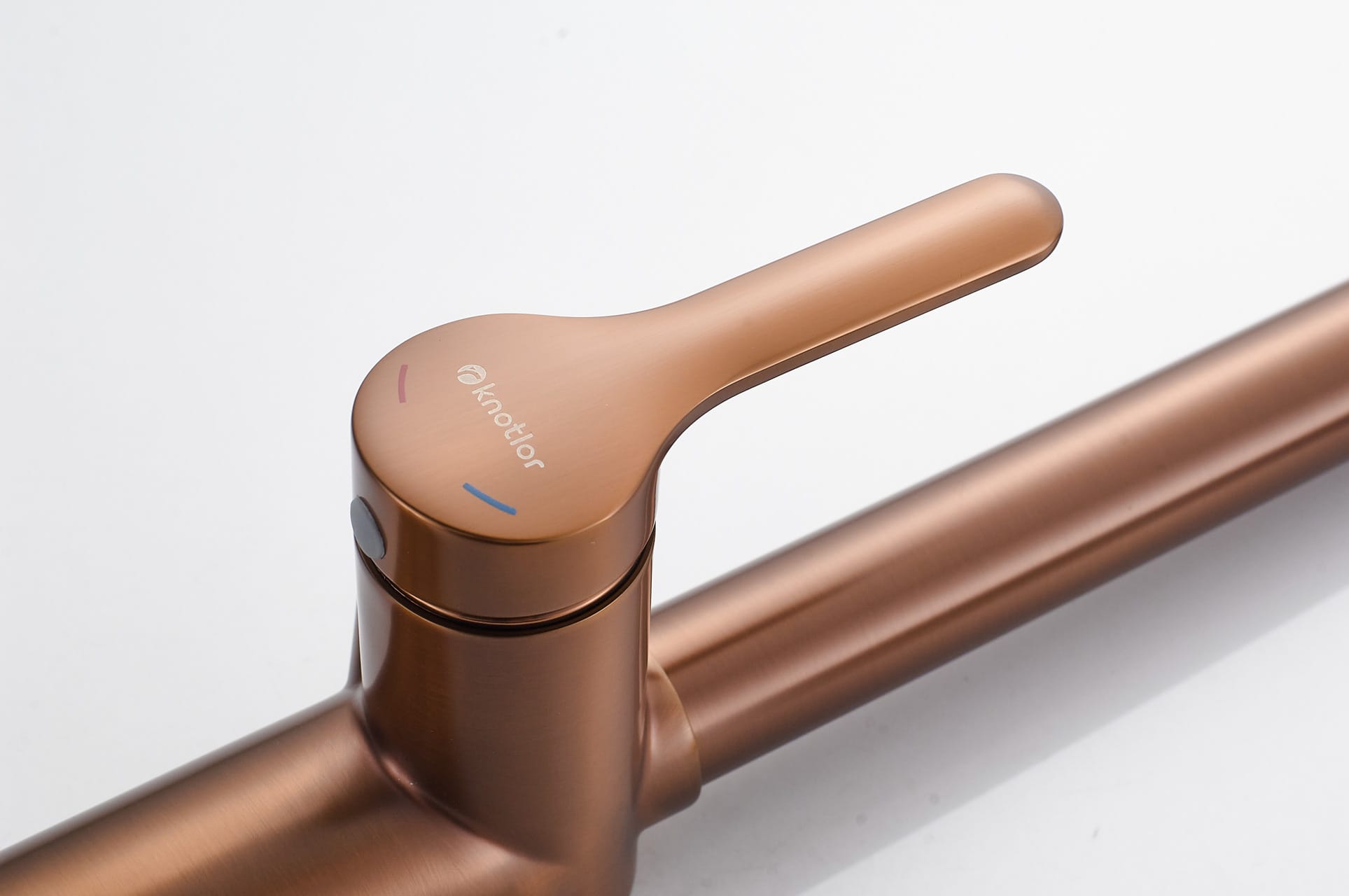 Смеситель для кухни с индикатором температуры KN-100/RB