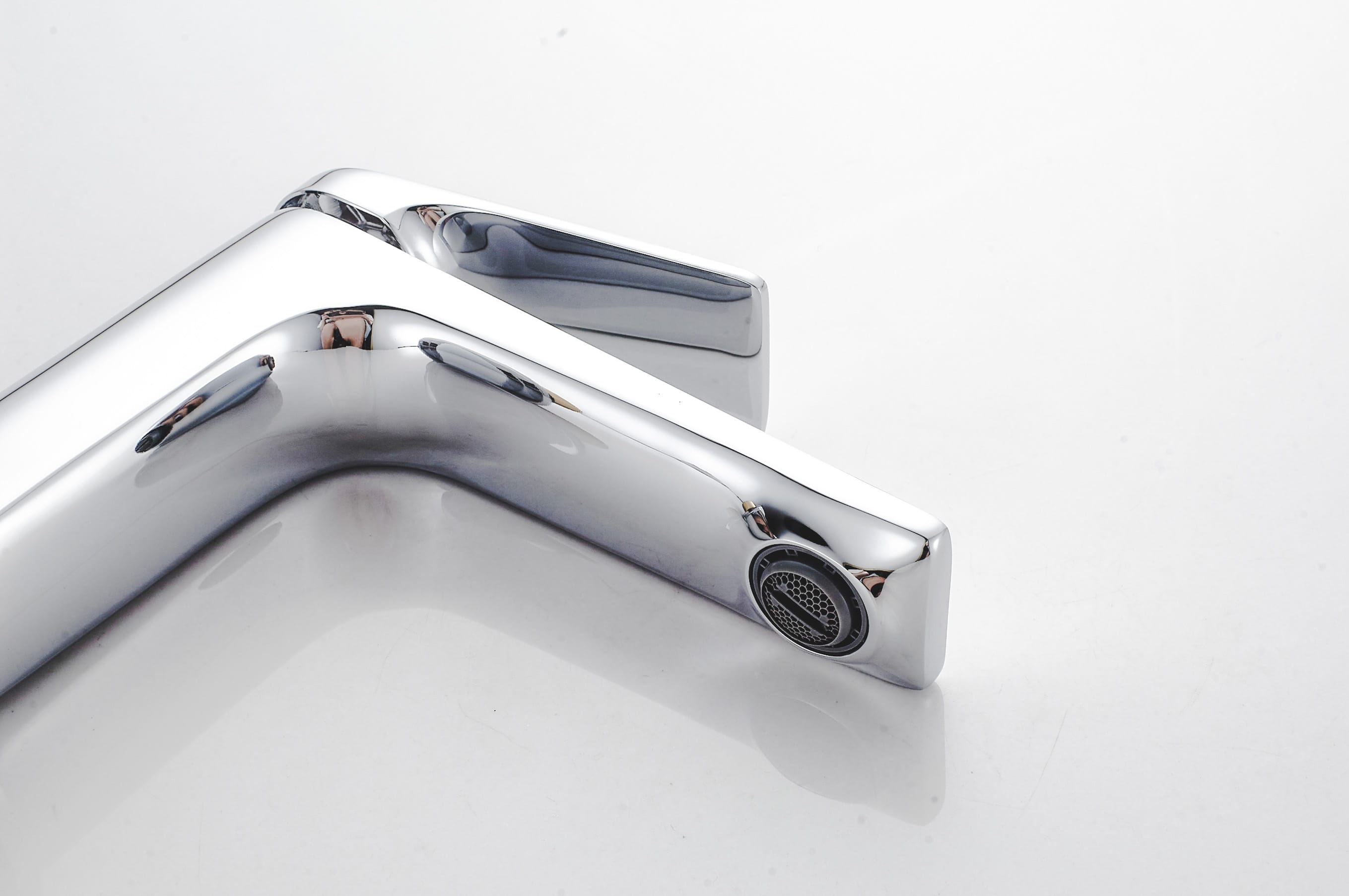 Смеситель для раковины KN-70