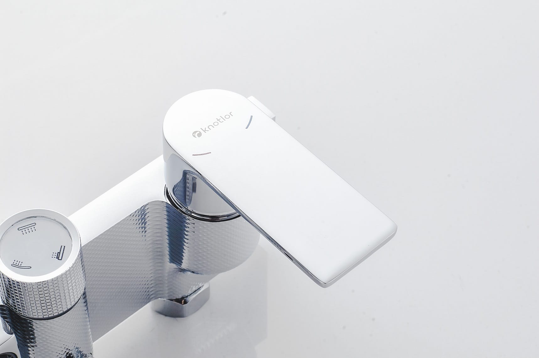 Комплект душевой KNOTLOR Душевая система с верхним тропическим душем KN-72