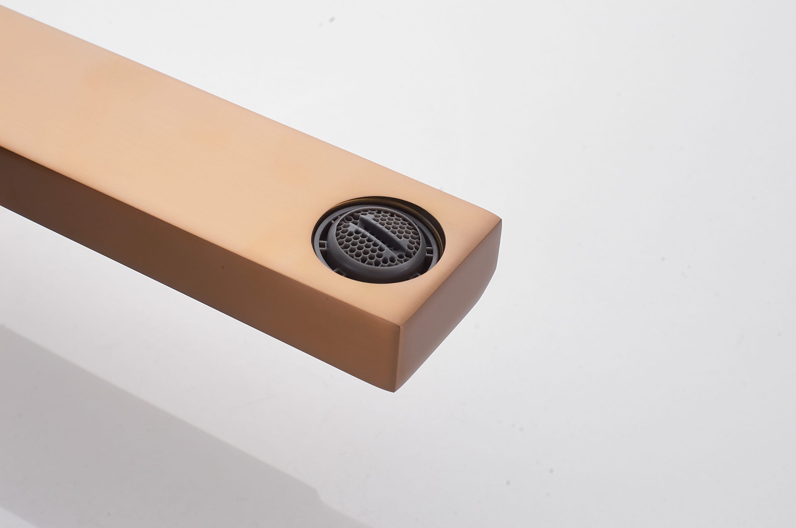 Душевая система с верхним тропическим душем KN-23/RB