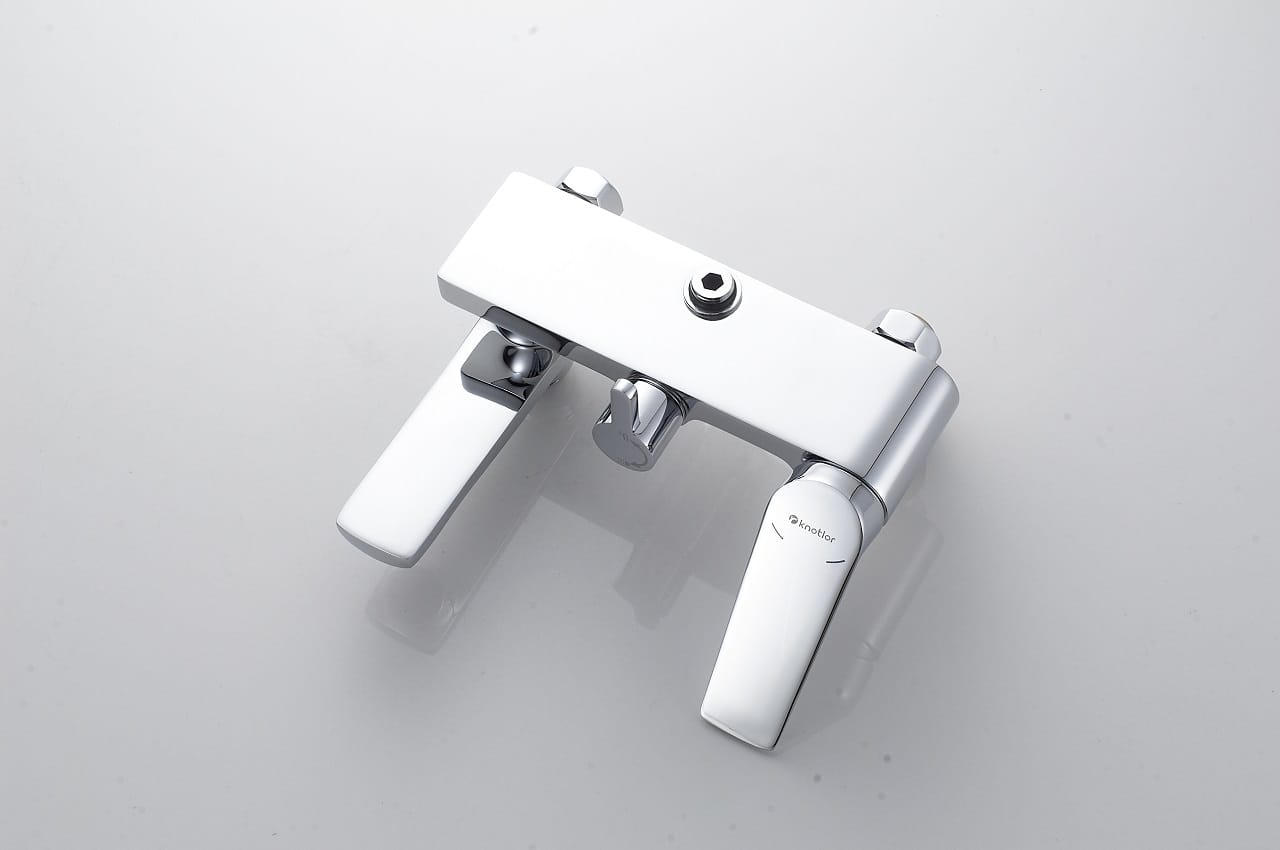 Душевая система с верхним тропическим душем KN-62