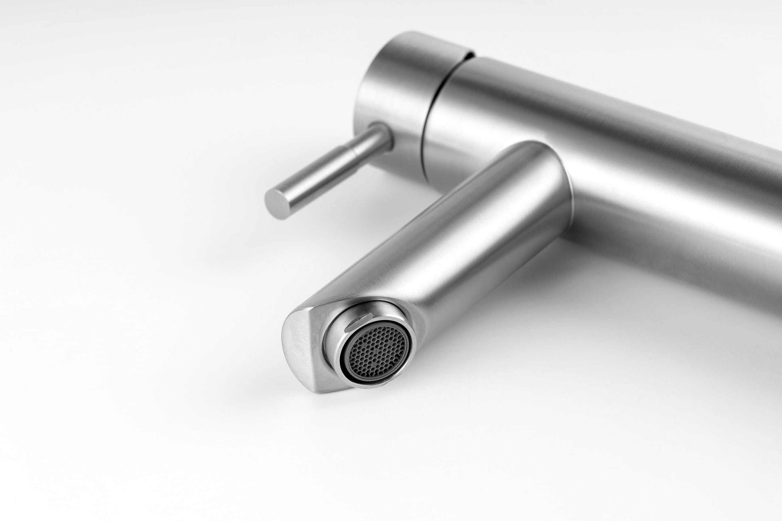 Смеситель для накладной раковины SS-04/01