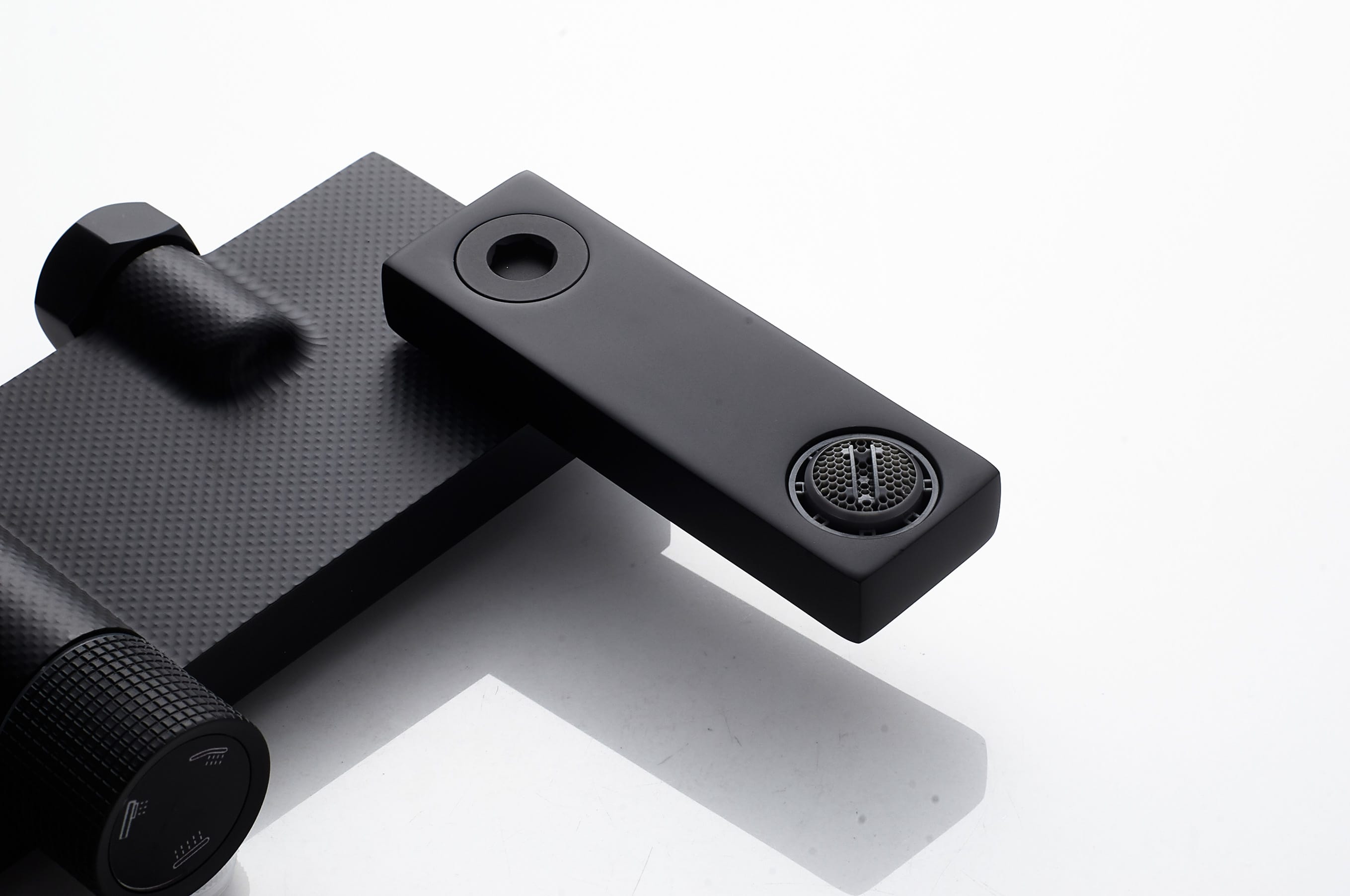 Душевая система с верхним тропическим душем KN-72/BL