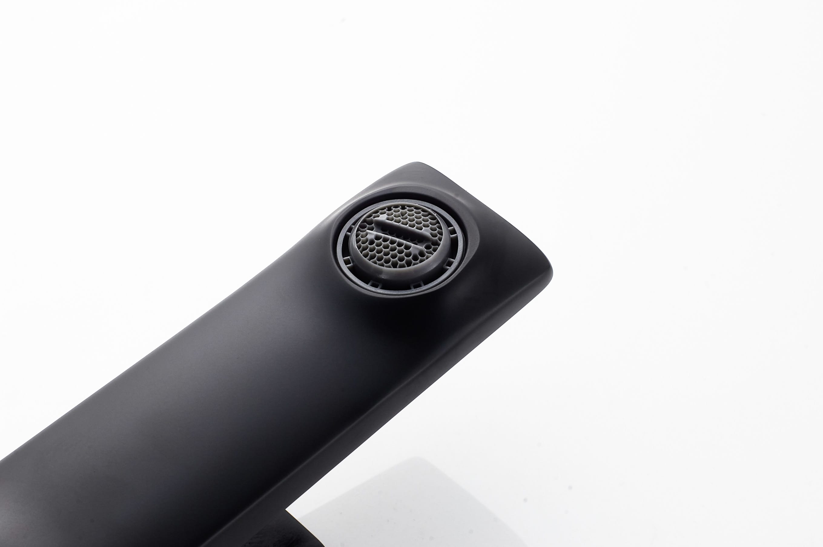 Смеситель для раковины KN-70/BL