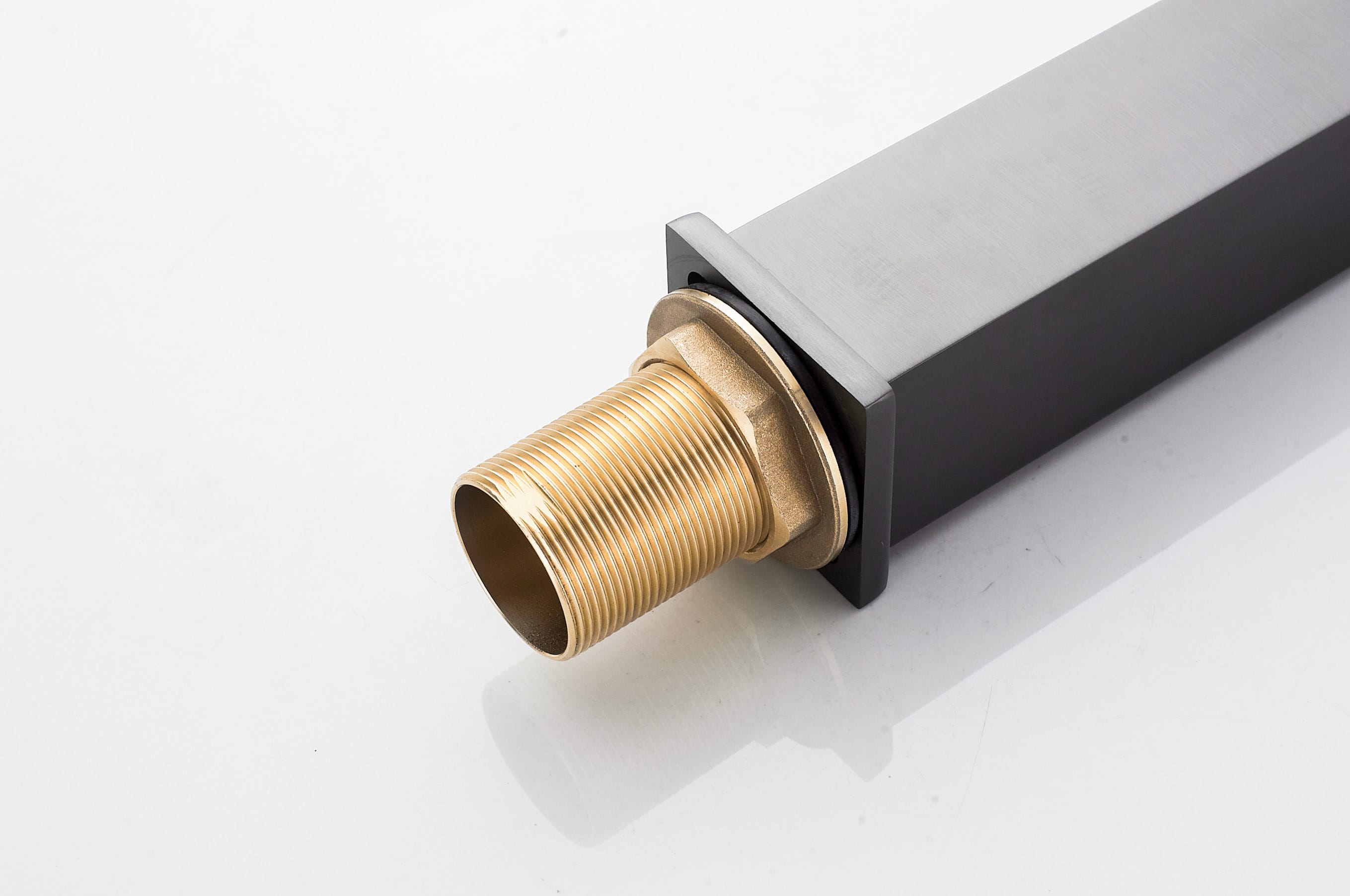 Смеситель для накладной раковины KN-24/GM