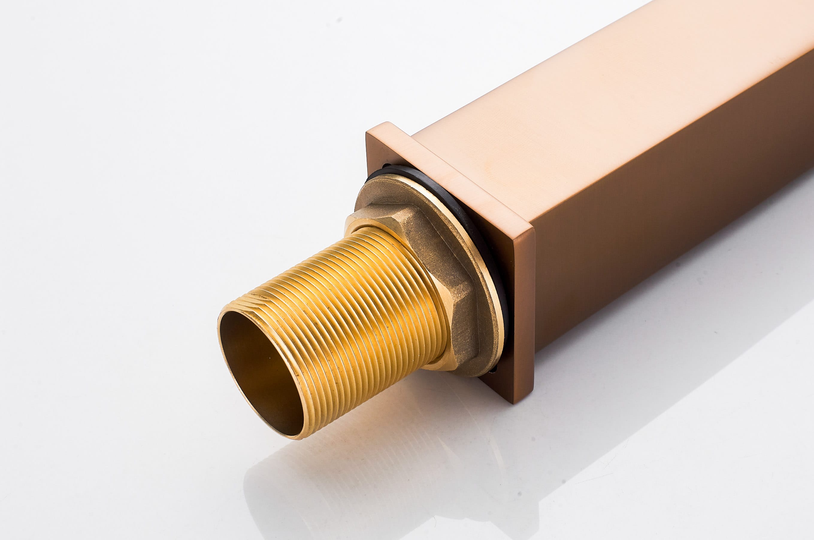 Смеситель для накладной раковины KN-24/RB