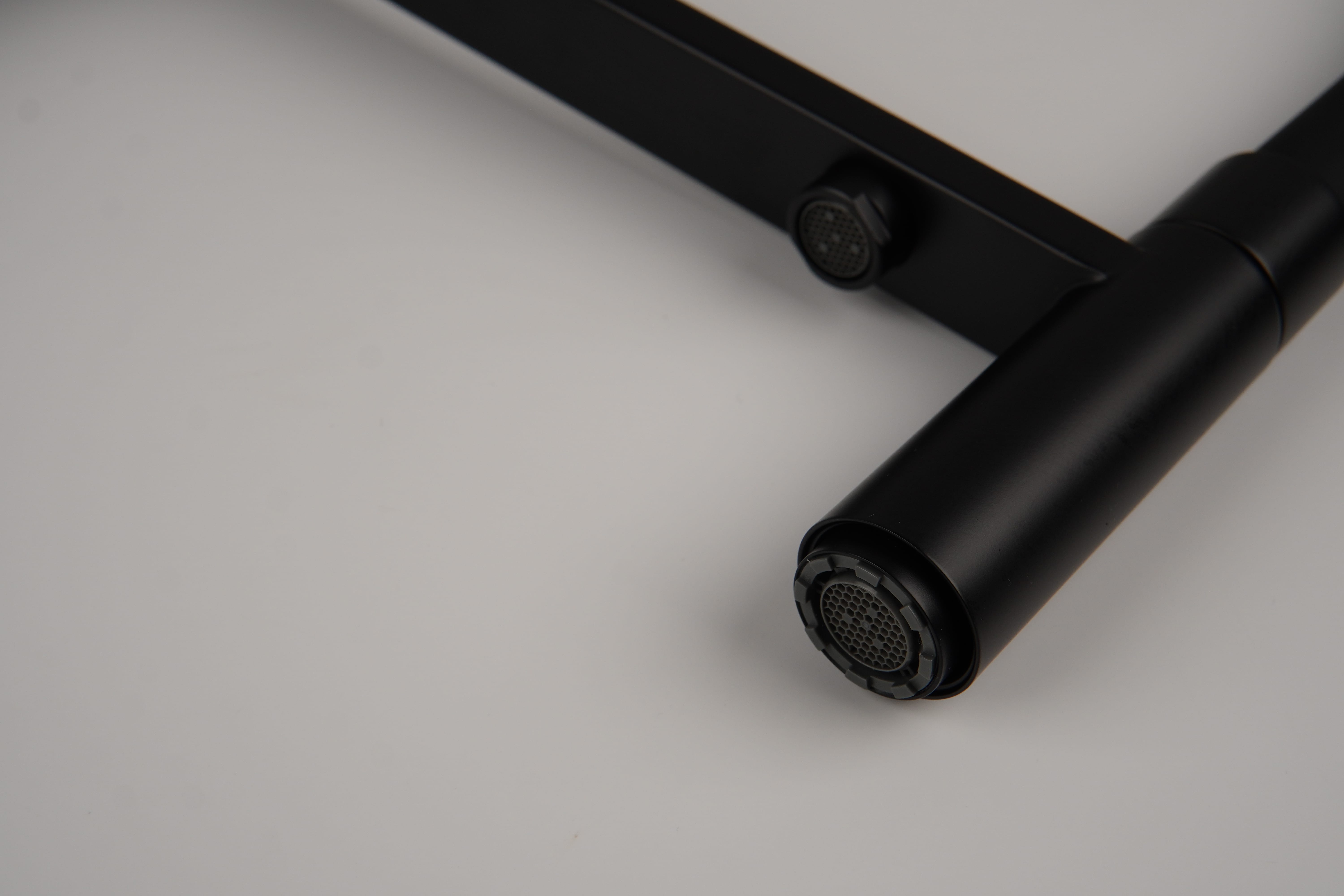 Смеситель для кухни с каналом для питьевой воды SS-16/BL